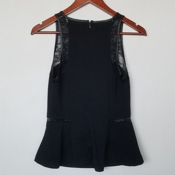 NEW Guess peplum feminine sleeveless top lace - Picture 2 of 8